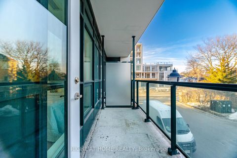 Photo 27 at 211 - 18 Harding Boulevard, Harding, Richmond Hill