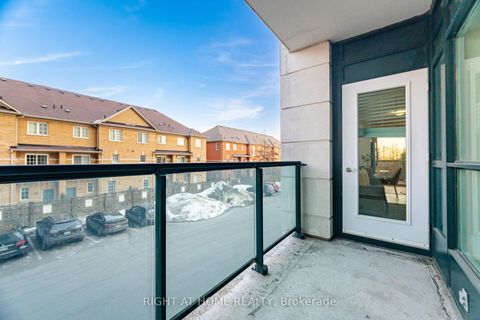 Photo 28 at 211 - 18 Harding Boulevard, Harding, Richmond Hill