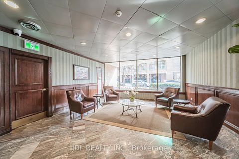 Photo 19 at 713 - 1055 Bay Street, Bay Street Corridor, Toronto