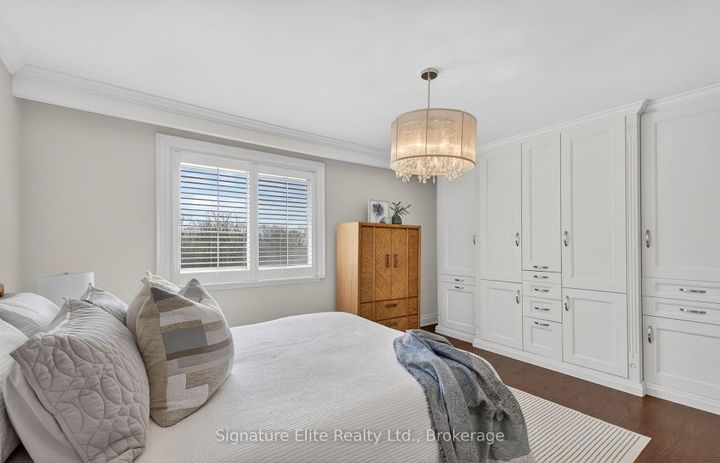 Photo 25 at 385 Markland Drive, Markland Wood, Toronto