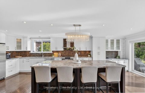 Photo 17 at 385 Markland Drive, Markland Wood, Toronto