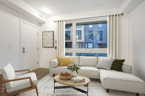 Photo 5 at 16 - 35 Birchcliff Avenue, Cliffside, Toronto