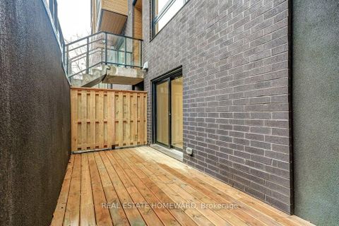 Photo 13 at 16 - 35 Birchcliff Avenue, Cliffside, Toronto
