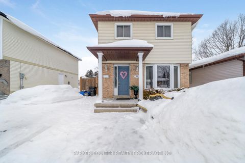 Photo 2 at 30 Janice Drive, Sunnidale, Barrie