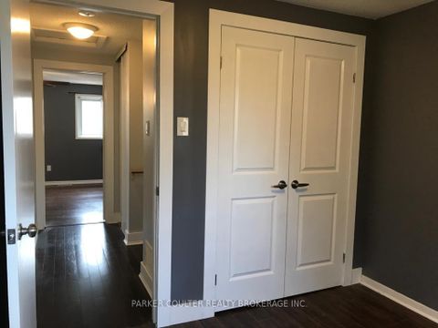 Photo 19 at 30 Janice Drive, Sunnidale, Barrie