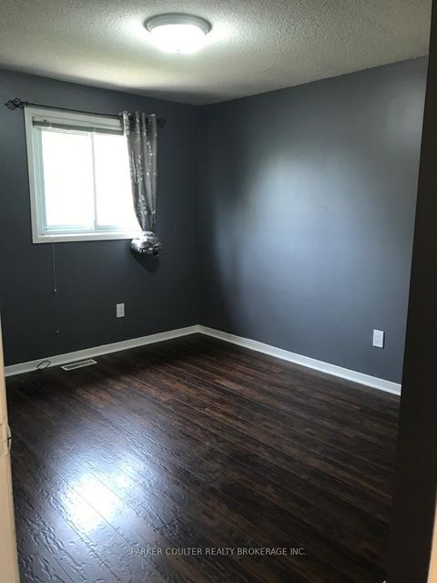 Photo 21 at 30 Janice Drive, Sunnidale, Barrie