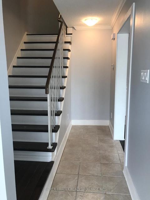 Photo 28 at 30 Janice Drive, Sunnidale, Barrie