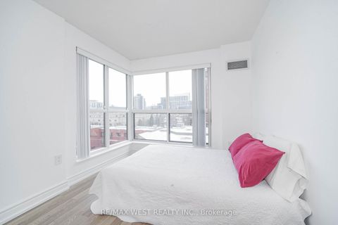 Photo 6 at 602 - 1 Hycrest Avenue, Willowdale East, Toronto