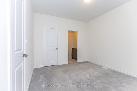 Photo 30 at 15 Gunton Street, Bayview Northeast, Aurora