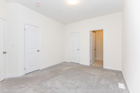 Photo 31 at 15 Gunton Street, Bayview Northeast, Aurora