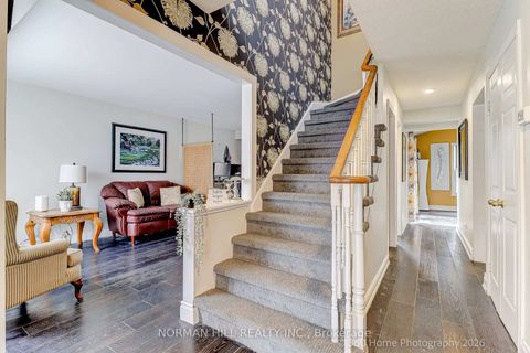 Photo 4 at 13 Eves Court, Glenway Estates, Newmarket