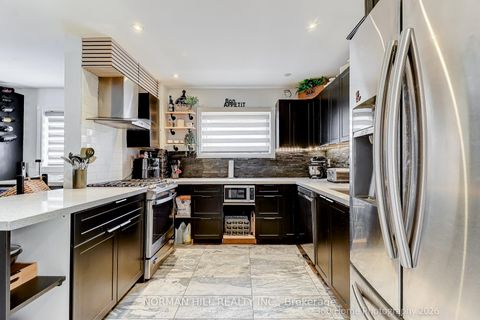 Photo 7 at 13 Eves Court, Glenway Estates, Newmarket