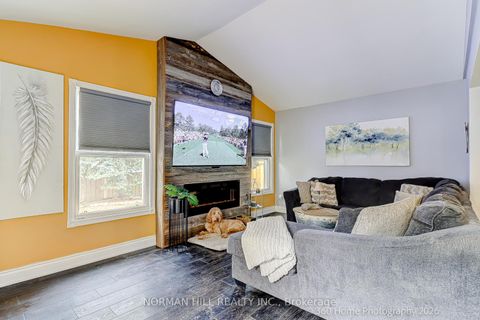 Photo 10 at 13 Eves Court, Glenway Estates, Newmarket