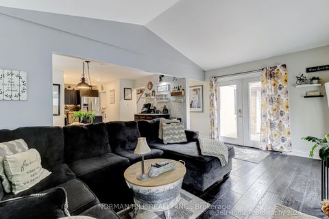 Photo 12 at 13 Eves Court, Glenway Estates, Newmarket