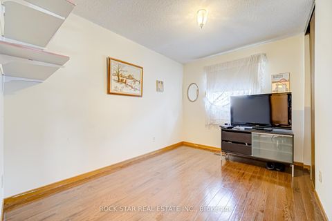 Photo 14 at 115 Glen Shields Avenue, Glen Shields, Vaughan