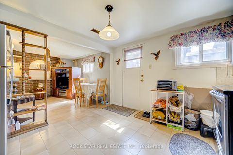 Photo 23 at 115 Glen Shields Avenue, Glen Shields, Vaughan