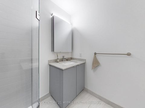 Photo 26 at 1603 - 3 Rosewater Street, South Richvale, Richmond Hill