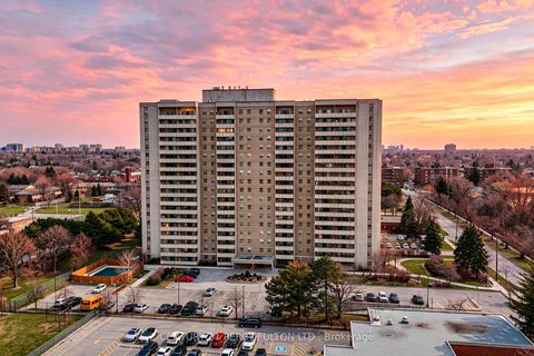 Photo 2 at 512 - 1338 York Mills Road, Donalda, Toronto