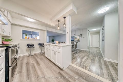 Photo 14 at 512 - 1338 York Mills Road, Donalda, Toronto