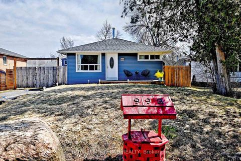 Photo 0 at 993 Barton Avenue, Keswick North, Georgina