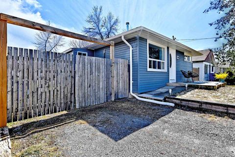 Photo 24 at 993 Barton Avenue, Keswick North, Georgina