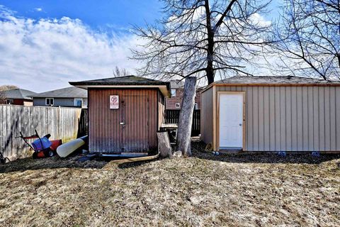 Photo 27 at 993 Barton Avenue, Keswick North, Georgina