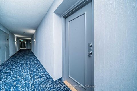 Photo 7 at 503 - 2550 Lawrence Avenue E, Dorset Park, Toronto