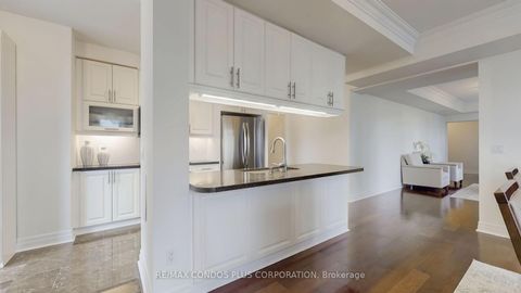 Photo 14 at 3302 - 35 Balmuto Street, Bay Street Corridor, Toronto