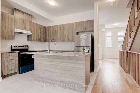 Photo 13 at 42 Quilico Road, Elder Mills, Vaughan