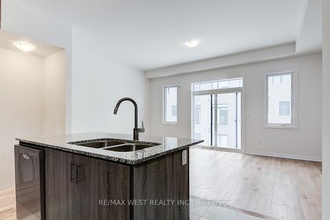 Photo 17 at 42 Quilico Road, Elder Mills, Vaughan