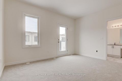 Photo 24 at 42 Quilico Road, Elder Mills, Vaughan