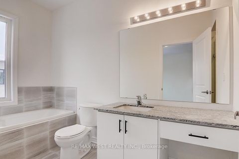 Photo 26 at 42 Quilico Road, Elder Mills, Vaughan