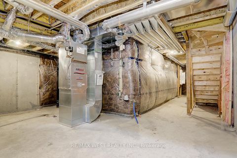 Photo 36 at 42 Quilico Road, Elder Mills, Vaughan