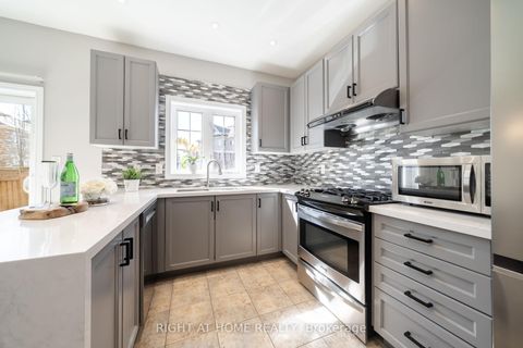 Photo 14 at 14 Lady Loretta Lane, Patterson, Vaughan