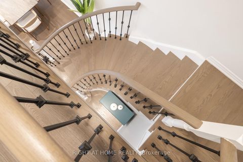 Photo 23 at 14 Lady Loretta Lane, Patterson, Vaughan