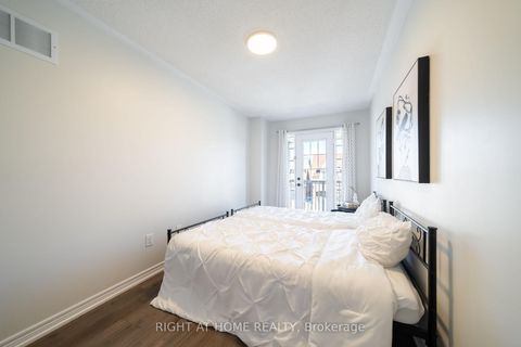 Photo 30 at 14 Lady Loretta Lane, Patterson, Vaughan