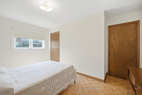 Photo 12 at 92 Mapes Avenue, West Woodbridge, Vaughan