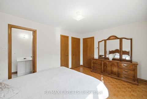 Photo 14 at 92 Mapes Avenue, West Woodbridge, Vaughan