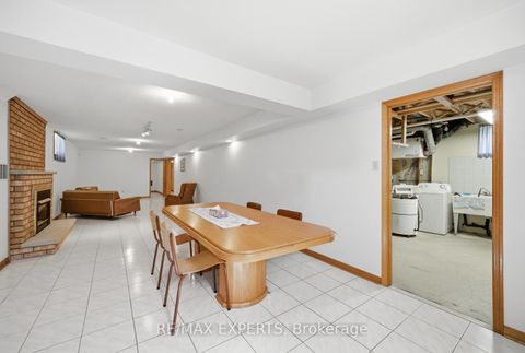 Photo 25 at 92 Mapes Avenue, West Woodbridge, Vaughan