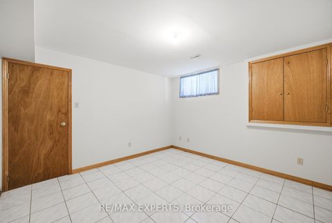 Photo 27 at 92 Mapes Avenue, West Woodbridge, Vaughan