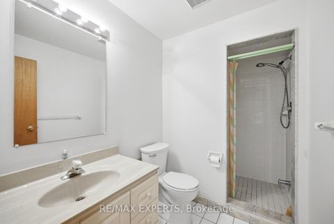 Photo 28 at 92 Mapes Avenue, West Woodbridge, Vaughan