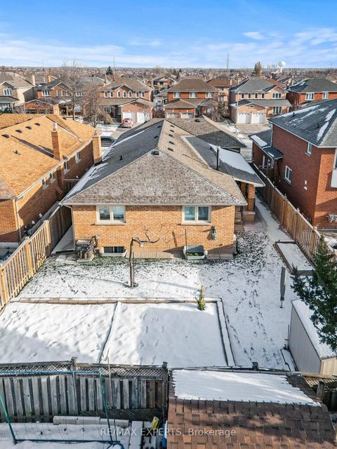 Photo 39 at 92 Mapes Avenue, West Woodbridge, Vaughan