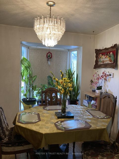 Photo 7 at 72 - 246 John Garland Boulevard, Clairville, Toronto