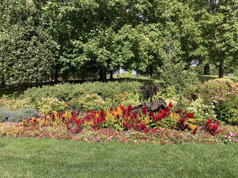 Photo 12 at 72 - 246 John Garland Boulevard, Clairville, Toronto