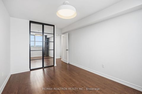 Photo 6 at 601 - 3000 Bathurst Street, Lawrence, Toronto