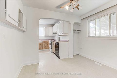 Photo 6 at 100 Eastville Avenue, Cliffcrest, Toronto