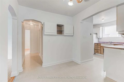 Photo 7 at 100 Eastville Avenue, Cliffcrest, Toronto