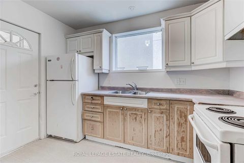 Photo 8 at 100 Eastville Avenue, Cliffcrest, Toronto