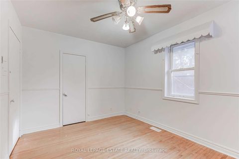 Photo 12 at 100 Eastville Avenue, Cliffcrest, Toronto