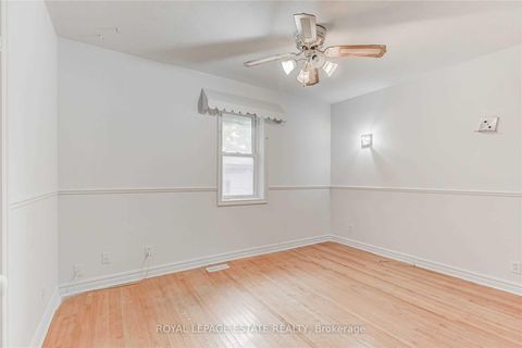 Photo 15 at 100 Eastville Avenue, Cliffcrest, Toronto